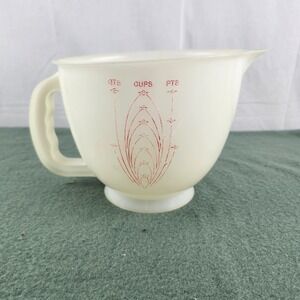 Vintage Tupperware Mix N Store 8 Cup 2 Qt Measuring Pitcher 500-2 No Lid